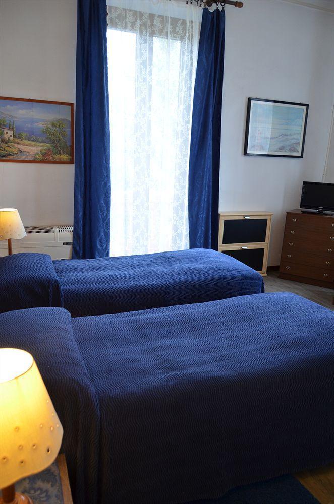 Albergo Chiara Savignone Zewnętrze zdjęcie