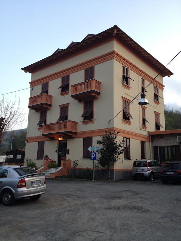 Albergo Chiara Savignone Zewnętrze zdjęcie
